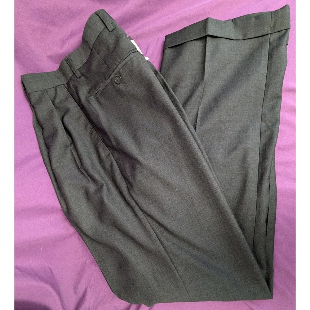 Haggar Black Label NWT Dress Pants Mens 36x32 Double Pleated Cuffed Gray